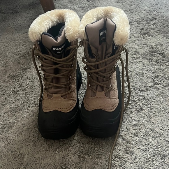 Smith’s Shoes - Smith’s Winter Boots Size 6